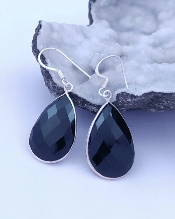 Black Onyx Bazel Earring