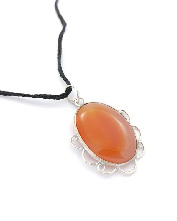 Beautiful Onyx92.5 sterling silver bazel pendant